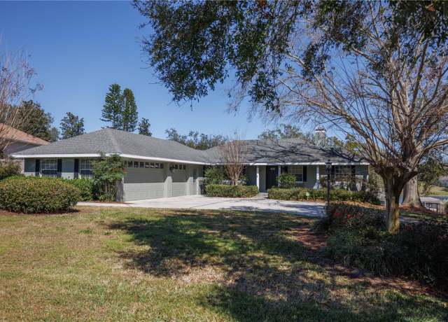 Property at 10648 Lake Hill Dr, Clermont, FL 34711, 5 beds, 4 baths