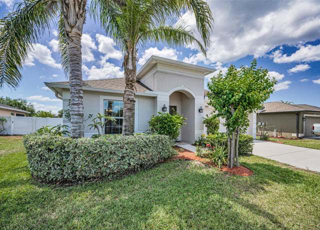 Property at 10106 Tolman Dr, Hudson, FL 34667, 3 beds, 2 baths