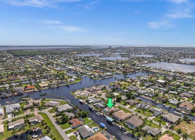 Property at 4927 SW 2nd Ave, Cape Coral, FL 33914, 3 beds, 2 baths