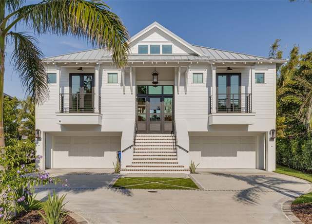 Property at 721 Brightwaters Blvd NE, St Petersburg, FL 33704, 3 beds, 4 baths