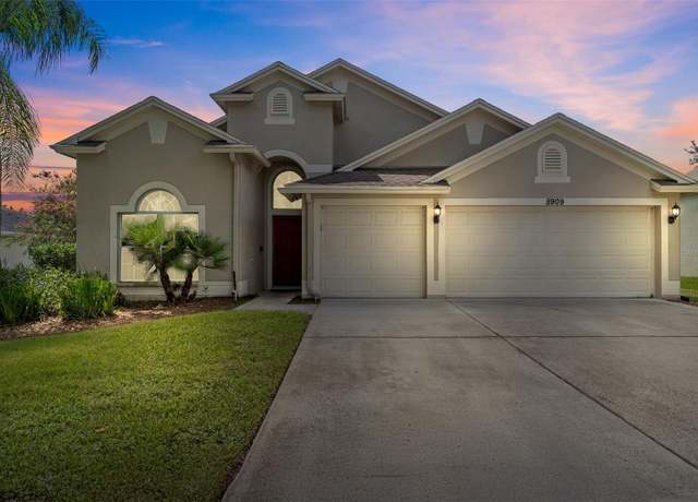 Property at 5909 Wedgefield Dr, Zephyrhills, FL 33541, 4 beds, 3 baths
