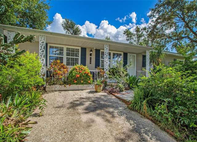 Property at 108 The Cres, Minneola, FL 34715, 3 beds, 1 bath