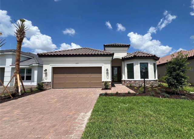 Property at 6203 Grandview Hill Ct, Bradenton, FL 34203, 3 beds, 3 baths