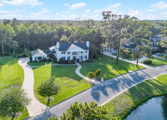 Property at 2487 River Tree Cir, Sanford, FL 32771, 4 beds, 4.5 baths