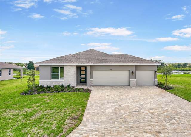 Property at 9156 Players Dr, Weeki Wachee, FL 34613, 4 beds, 3 baths
