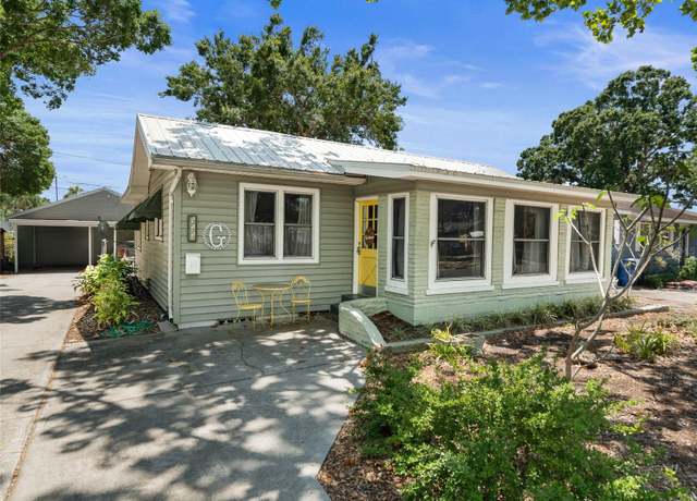 Property at 544 80th Ave N, St Petersburg, FL 33702, 2 beds, 1 bath