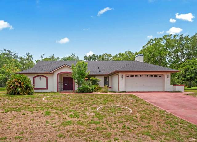 Property at 128 Oak Lake Dr, Spring Hill, FL 34608, 3 beds, 2 baths