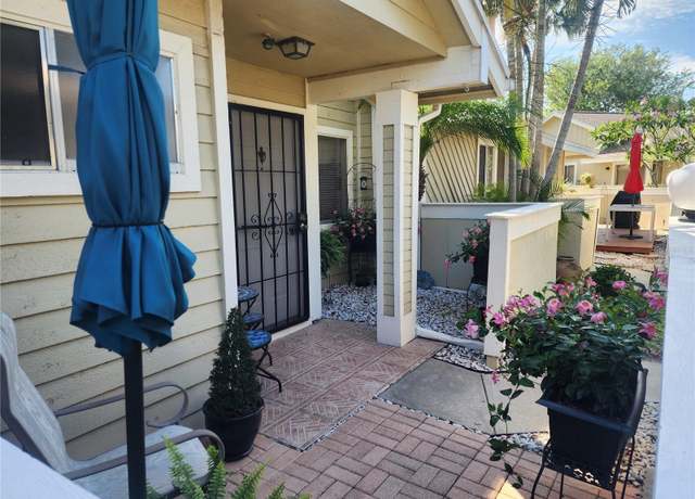 Property at 3012 Sail Pointe Cir Unit 3B, Venice, FL 34293, 2 beds, 2 baths