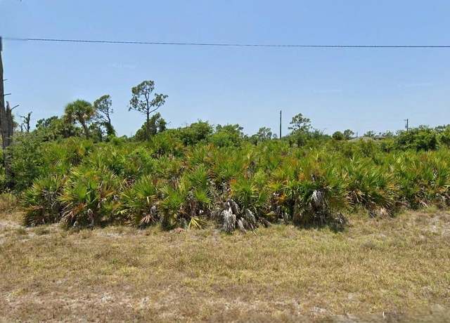Property at 4 Haul Ct, Placida, FL 33946