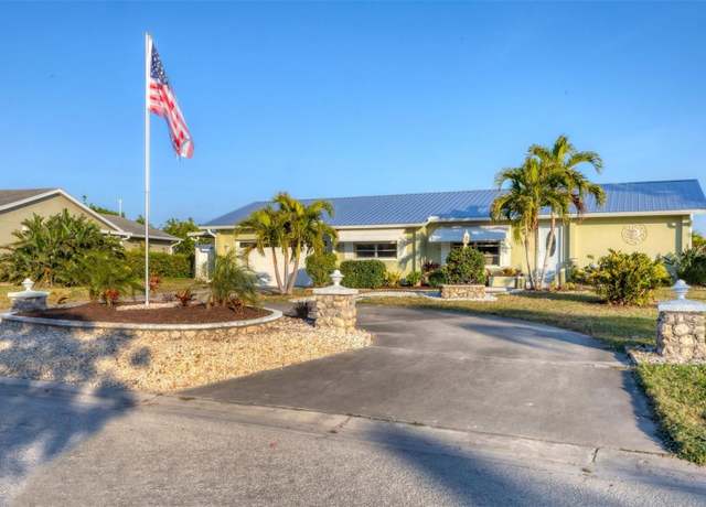 Property at 4607 Mangrove Point Rd, Bradenton, FL 34210, 2 beds, 3 baths