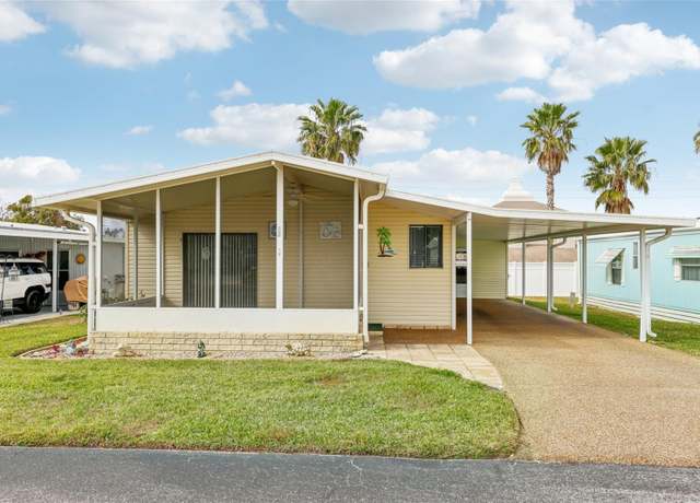 Property at 12 Hilly Way, Fruitland Park, FL 34731, 2 beds, 2 baths