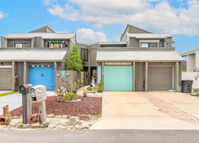 Property at 3511 S Central Ave, Flagler Beach, FL 32136, 2 beds, 2.5 baths