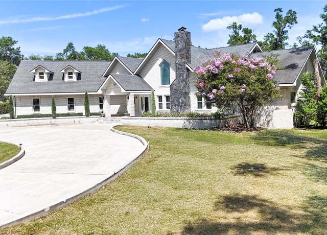 Property at 3114 Little Rd, Valrico, FL 33596, 6 beds, 6.5 baths