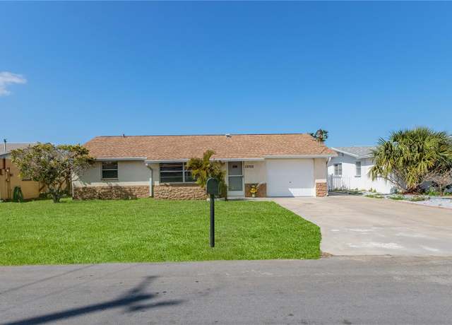 Property at 13705 Allyn Dr, Hudson, FL 34667, 3 beds, 2 baths