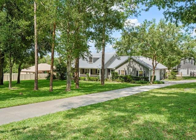 Property at 9912 Pine Leaf Ln, Dade City, FL 33525, 3 beds, 2 baths