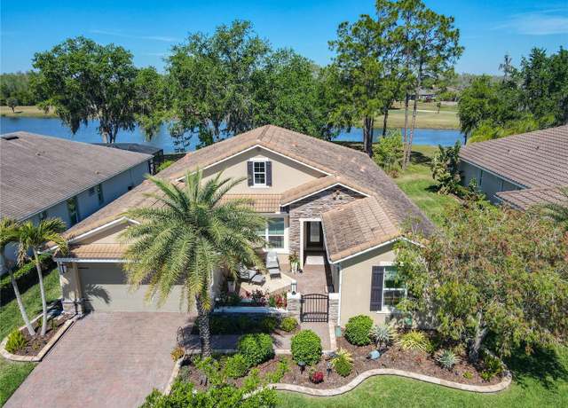 Property at 358 Treviso Dr, Kissimmee, FL 34759, 4 beds, 4 baths