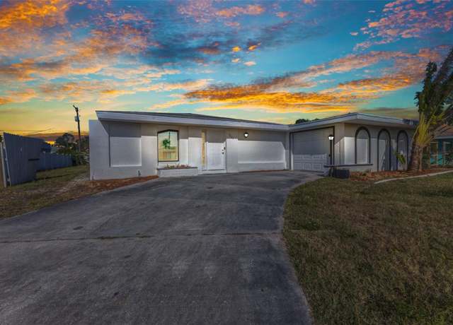 Property at 3243 Elkcam Blvd, Port Charlotte, FL 33952, 3 beds, 1 bath