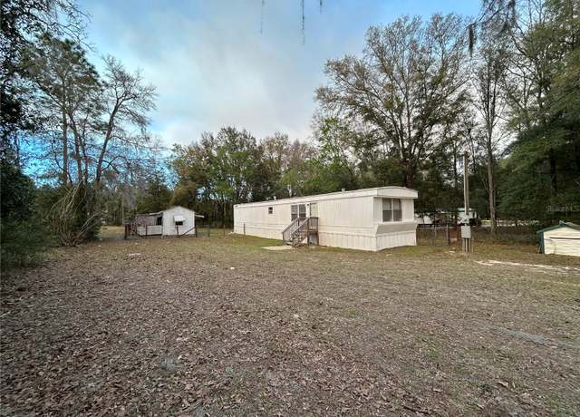 Property at 15851 NE 2nd Pl, Williston, FL 32696, 2 beds, 2 baths