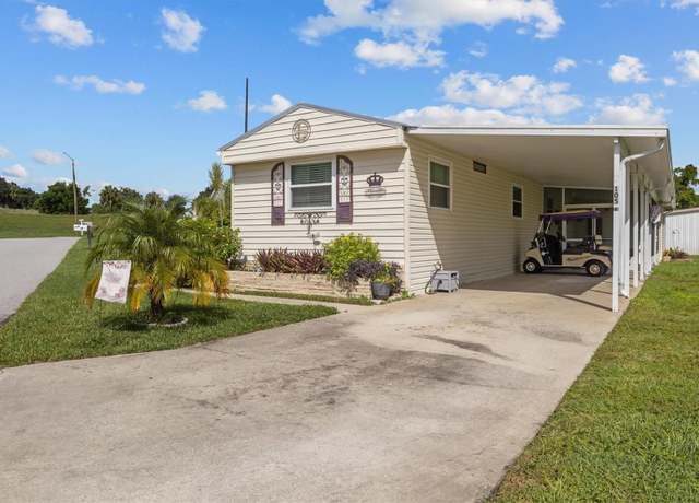 Property at 105 Candlewood Dr, Lake Wales, FL 33898, 2 beds, 2 baths