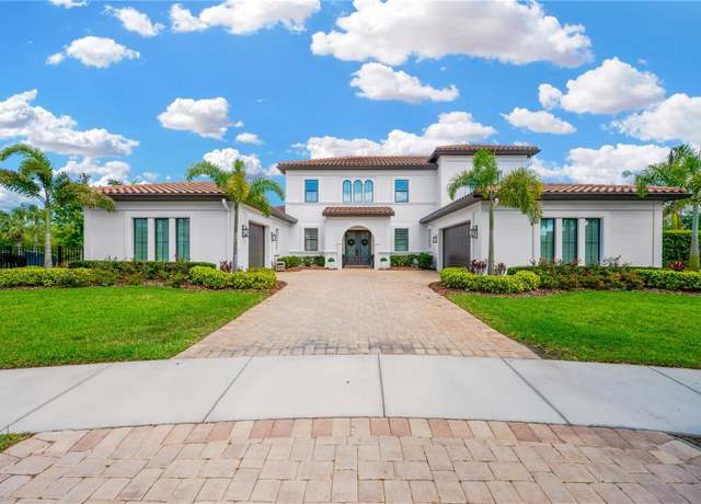 Property at 16419 Chapman Crossing Dr, Lithia, FL 33547, 4 beds, 4.5 baths