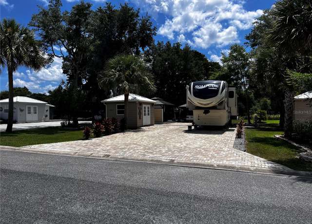 Property at 3097 NE 101st Ter Unit P48, Silver Springs, FL 34488