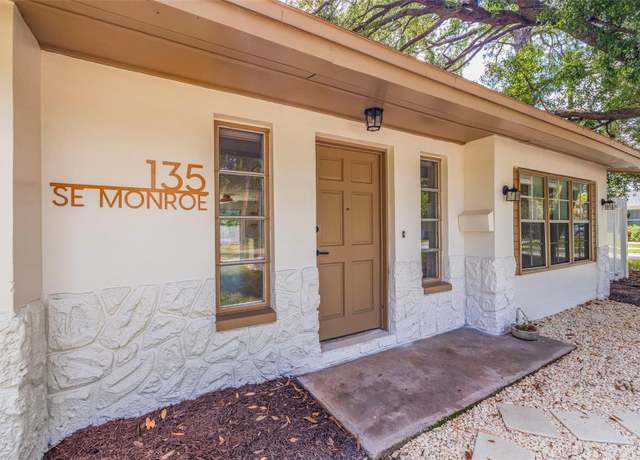 Property at 135 SE Monroe Cir N, St Petersburg, FL 33703, 2 beds, 1 bath