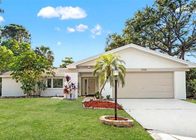 Property at 2720 Pinewood Ct, Clearwater, FL 33761, 3 beds, 2 baths