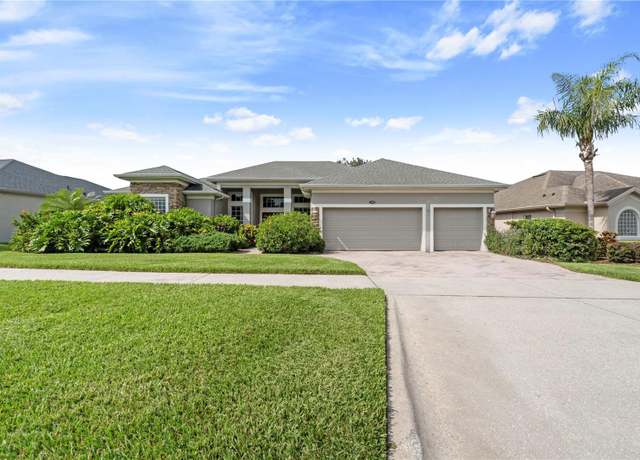 Property at 1351 Legendary Blvd, Clermont, FL 34711, 4 beds, 3 baths