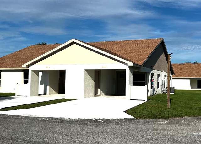 Property at 4078 Oak Loop, Mulberry, FL 33860, 2 beds, 2 baths