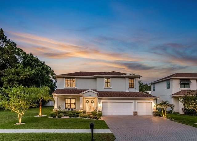 Property at 13008 Eagles Entry Dr, Odessa, FL 33556, 5 beds, 3.5 baths