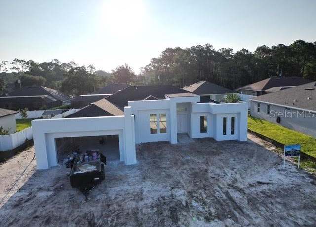 Property at 9 Edison Ln, Palm Coast, FL 32164, 3 beds, 2 baths