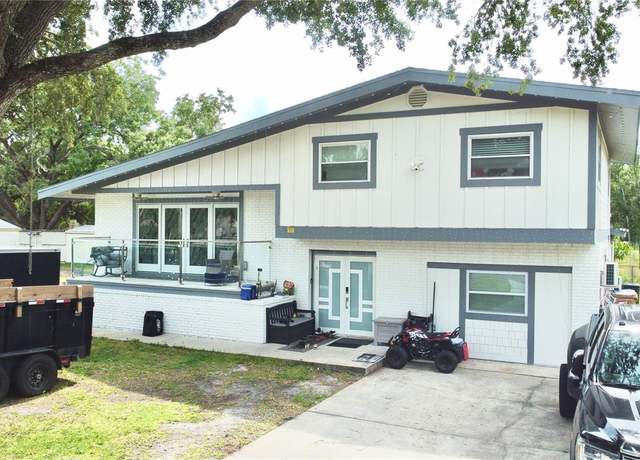 Property at 2932 Larson St, Kissimmee, FL 34741, 6 beds, 5 baths