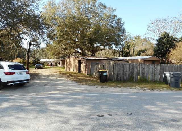 Property at 1523 County Road 547 N, Davenport, FL 33837, 3 beds, 2.5 baths