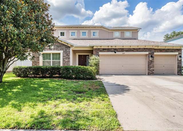 Property at 1524 Rhodeswell Ln, Dover, FL 33527, 5 beds, 2.5 baths