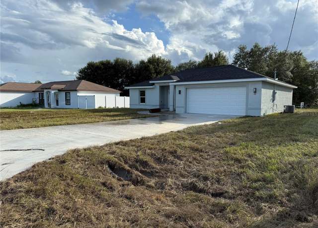 Property at 26 Laurel Ct, Ocala, FL 34472, 3 beds, 2 baths