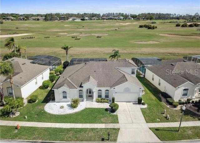 Property at 520 Prestwick Dr, Davenport, FL 33897, 5 beds, 3 baths