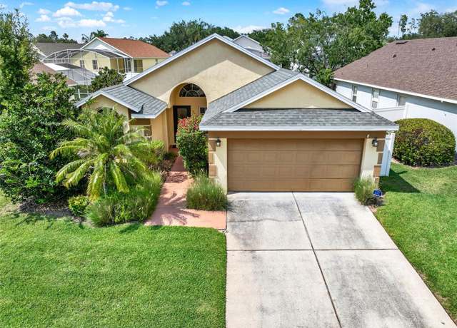 Property at 737 Oxford Dr, Davenport, FL 33897, 3 beds, 2 baths