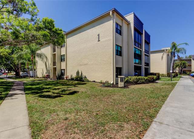 Property at 14130 Rosemary Ln #1201, Largo, FL 33774, 2 beds, 1.5 baths