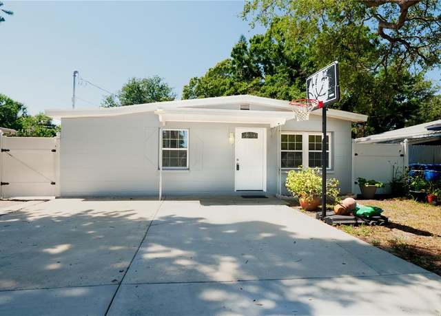 Property at 7428 36th Ave N, St Petersburg, FL 33710, 2 beds, 1 bath