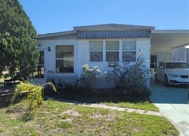 Property at 29272 Heckleman St, Brooksville, FL 34602, 3 beds, 2 baths