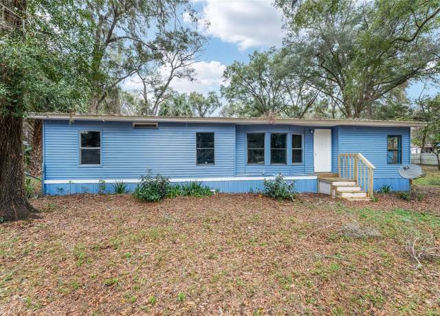 Property at 3252 NE 170th St, Citra, FL 32113, 3 beds, 2 baths
