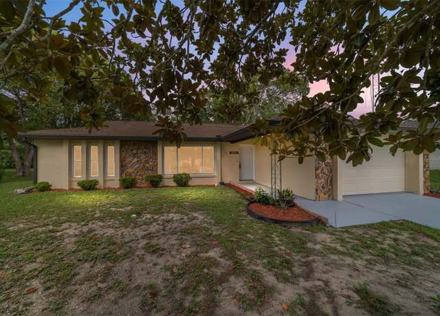 Property at 15061 SW 28th Terrace Rd, Ocala, FL 34473, 3 beds, 2 baths