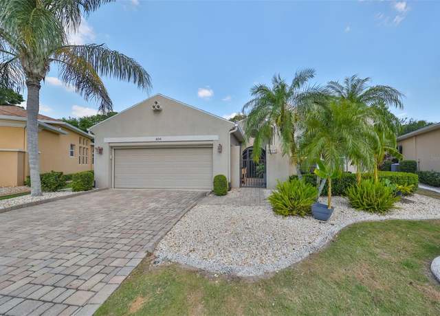 Property at 804 Regal Manor Way, Sun City Center, FL 33573, 2 beds, 2 baths