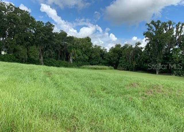 Property at 13620 Carnoustie Cir, Dade City, FL 33525