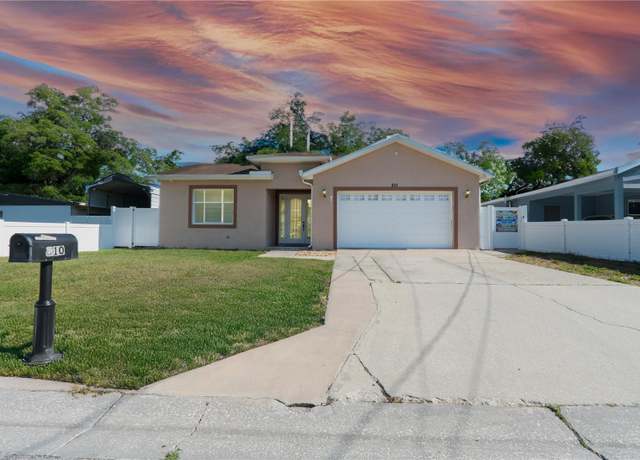 Property at 810 W Whatley Pl, Tampa, FL 33604, 4 beds, 3.5 baths
