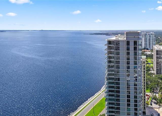 Property at 2912 W Santiago St #1901, Tampa, FL 33629, 3 beds, 2.5 baths