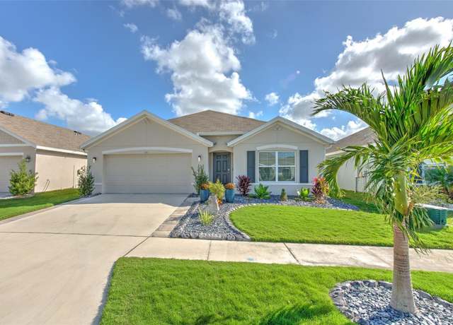 Property at 555 Calico Scallop St, Ruskin, FL 33570, 4 beds, 2 baths