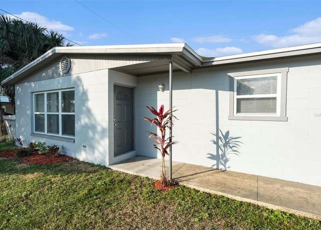 Property at 4918 Cresthill Dr, Tampa, FL 33615, 3 beds, 2 baths