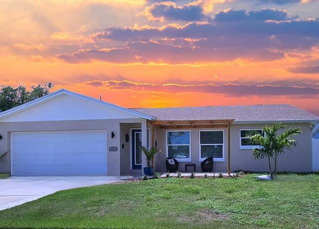 Property at 10884 118th St, Seminole, FL 33778, 3 beds, 2 baths