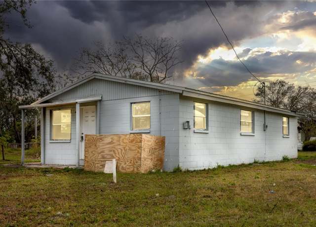 Property at 642 Peterson St, Wauchula, FL 33873, 3 beds, 1 bath